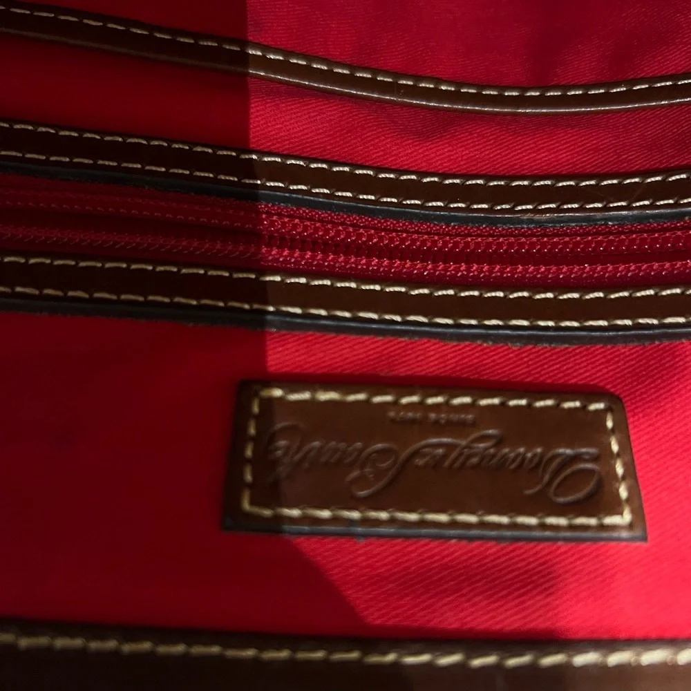 Dooney & Bourke